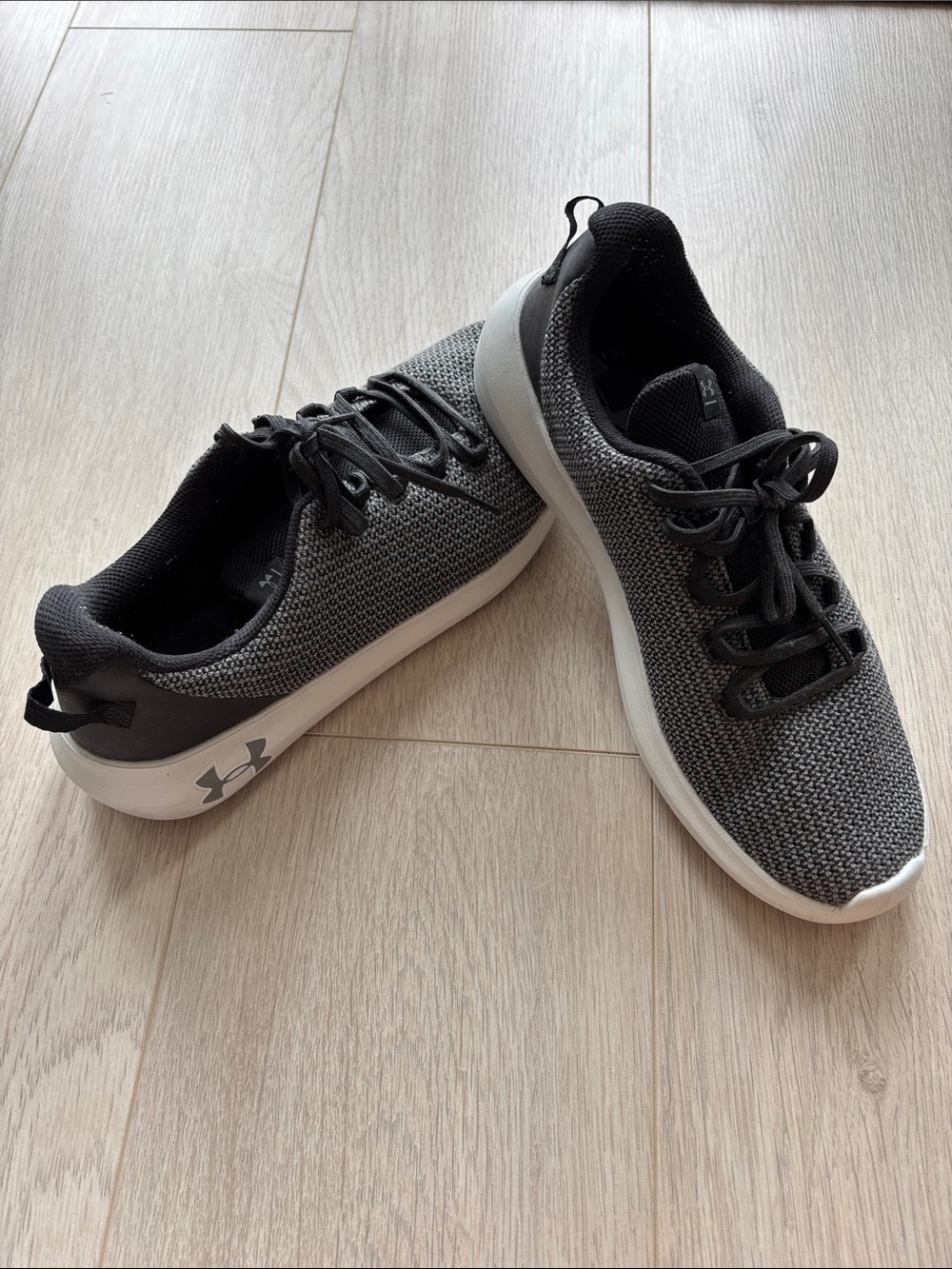 Under Armour Gray Knit Running Shoes with White Soles